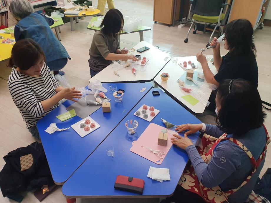 2023 계룡면 상반기 평생학습 "앙금플라워" 이미지